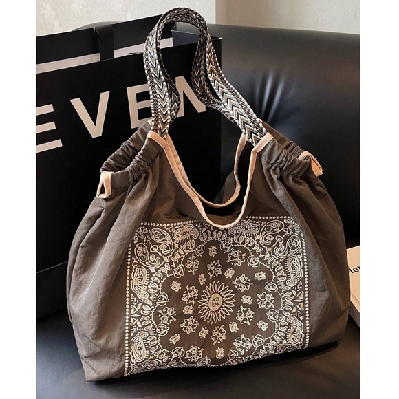 Boho Abstract Print Large Tote shoulder Bag - Picture 3 of 13